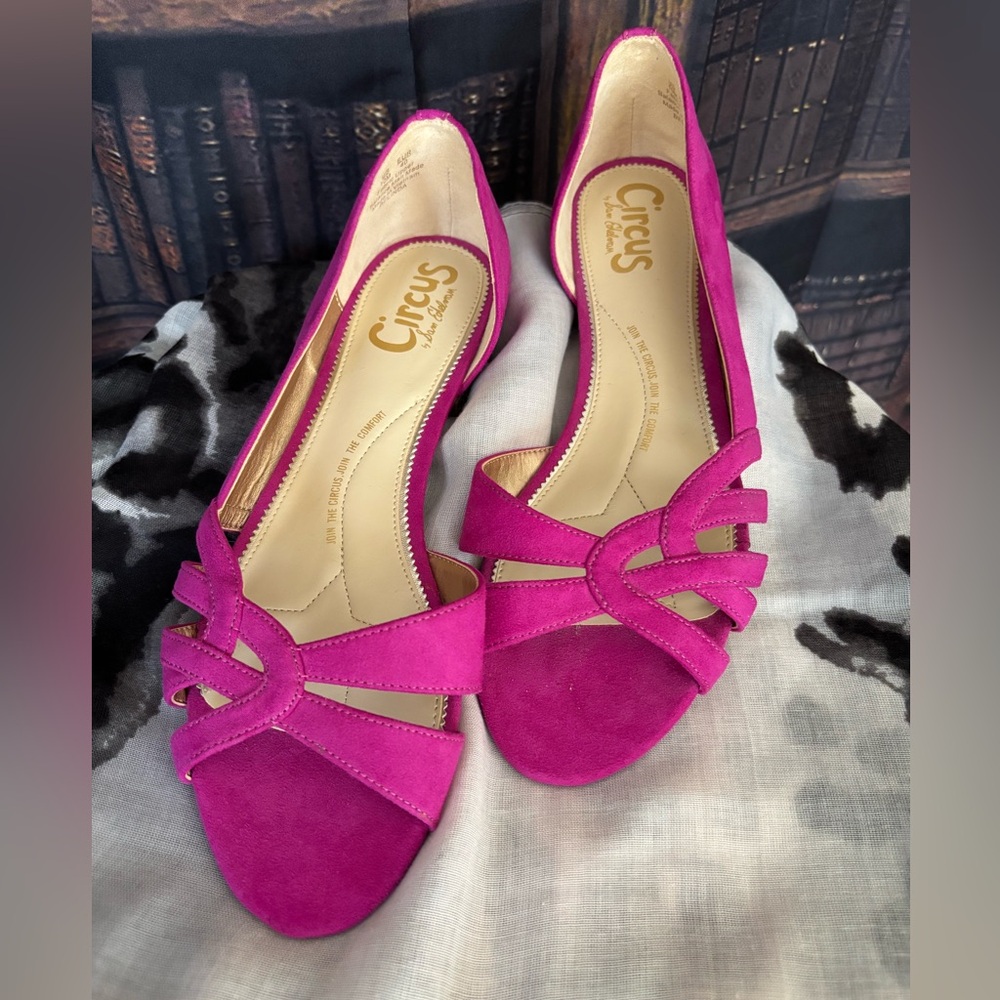 listing-status-banner